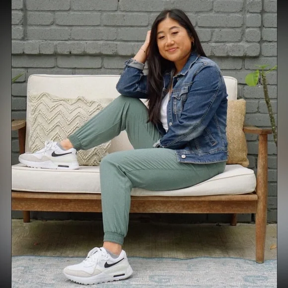 Lularoe • Infinite Joggers - Picture 6 of 11